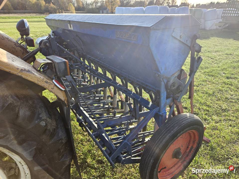 Siewnik zbożowy fiona 25m Skupie