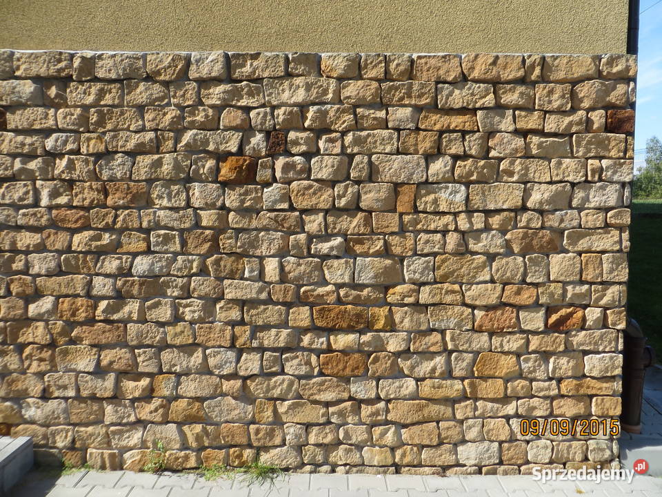 Żółty kamień elewacyjny na dom ściany elewacje z Wielgomłyny