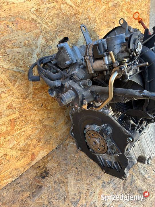 VW GOLF 4 14 AKQ 197 PRZEBIEG SILNIK BENZYNA