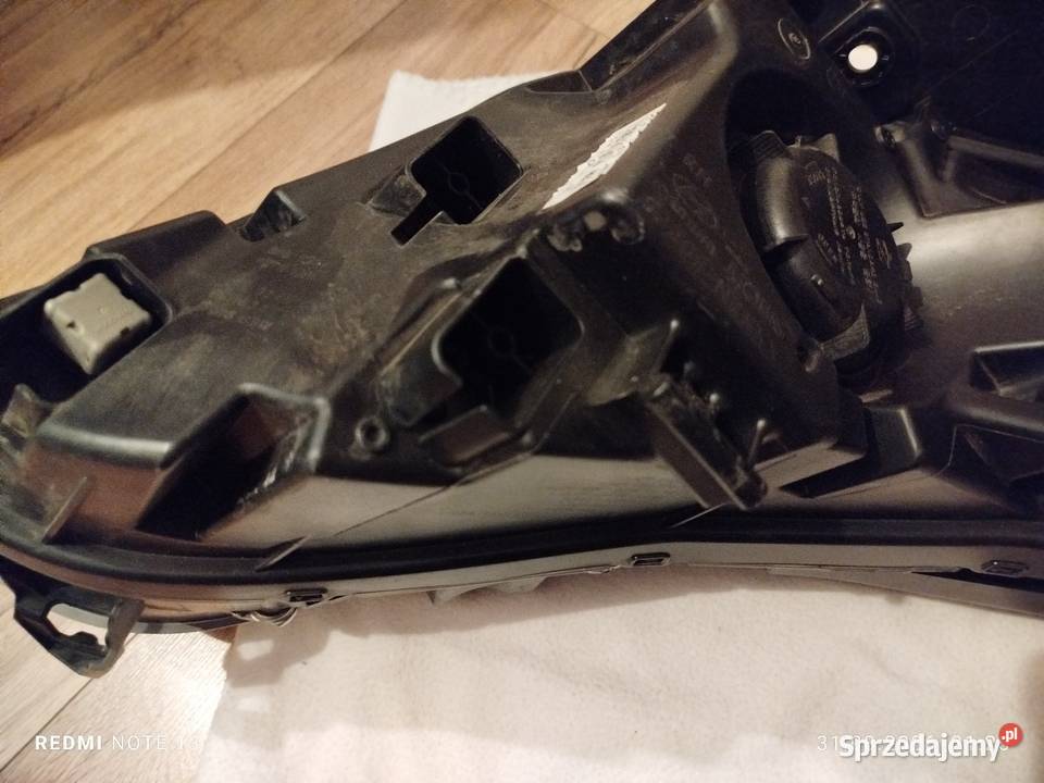 Lampa prawa Hyundai Tucson nline 92208n7400 osobowe Lampy przednie Szczecin
