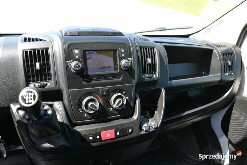 Peugeot Boxer L3H2 22 diesel 165 6biegów kamera furgon Kęty