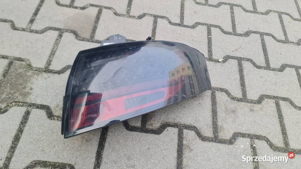 Audi tt 8n lampa led prawa Litec Opole sprzedam