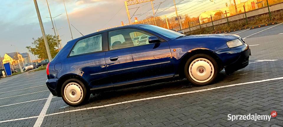 Audi A38LFacelift18 MPI 5V 125 Benzyna 1781cm3 Kraków