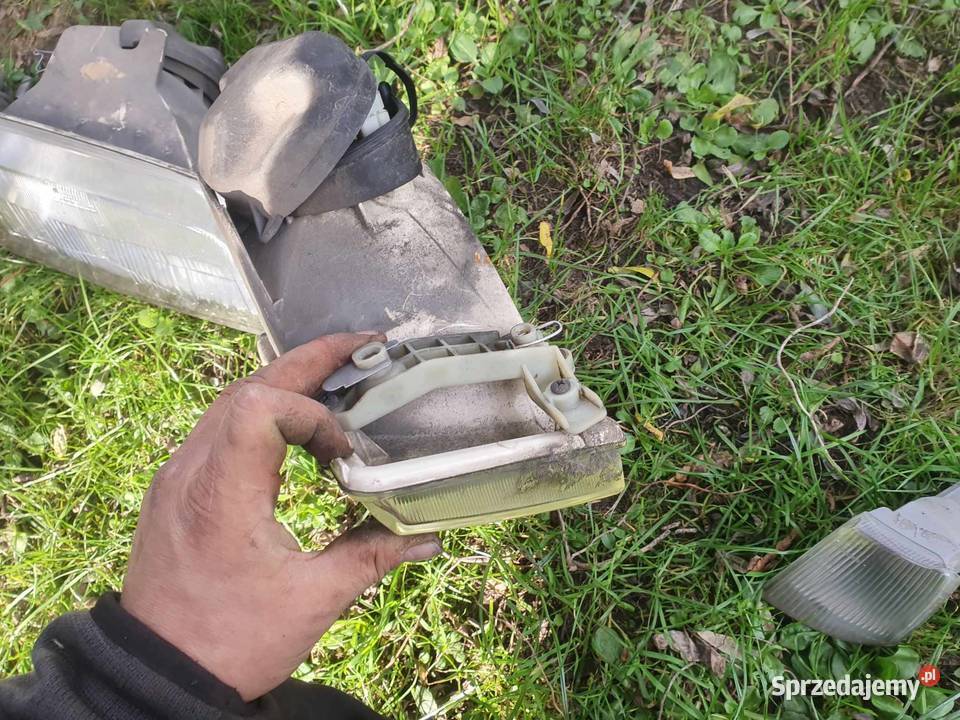 Lampa przednia reflektor Citroen Zx z kierunkiem