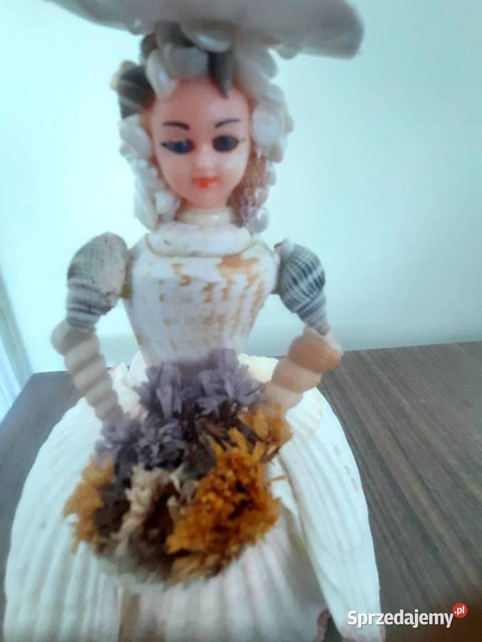 Kobieta figura wykonana z muszli Morąg sprzedam