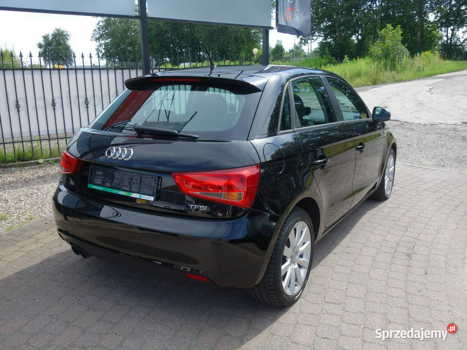 Audi A1 Audi A1 2013 14 benzyna 122 stan 8X 2010 A1 Słupsk