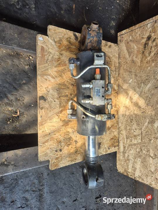 Siłownik lemiesza podpory KOMATSU PC80 MR3 Tychy