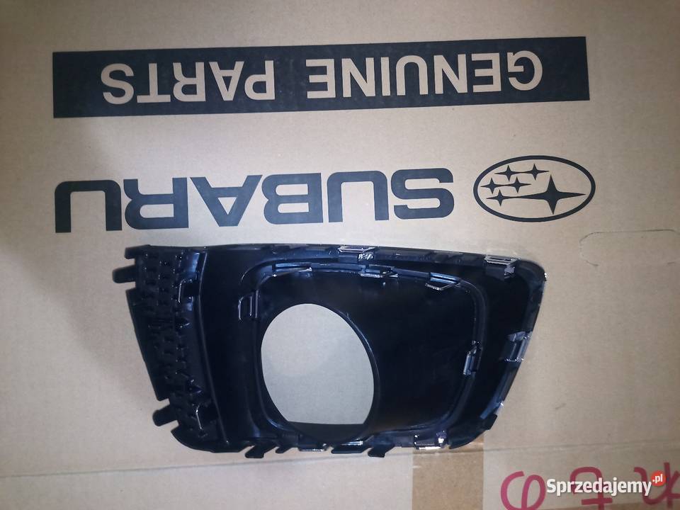 Ramka halogenu lewego Subaru Forester IV Warszawa