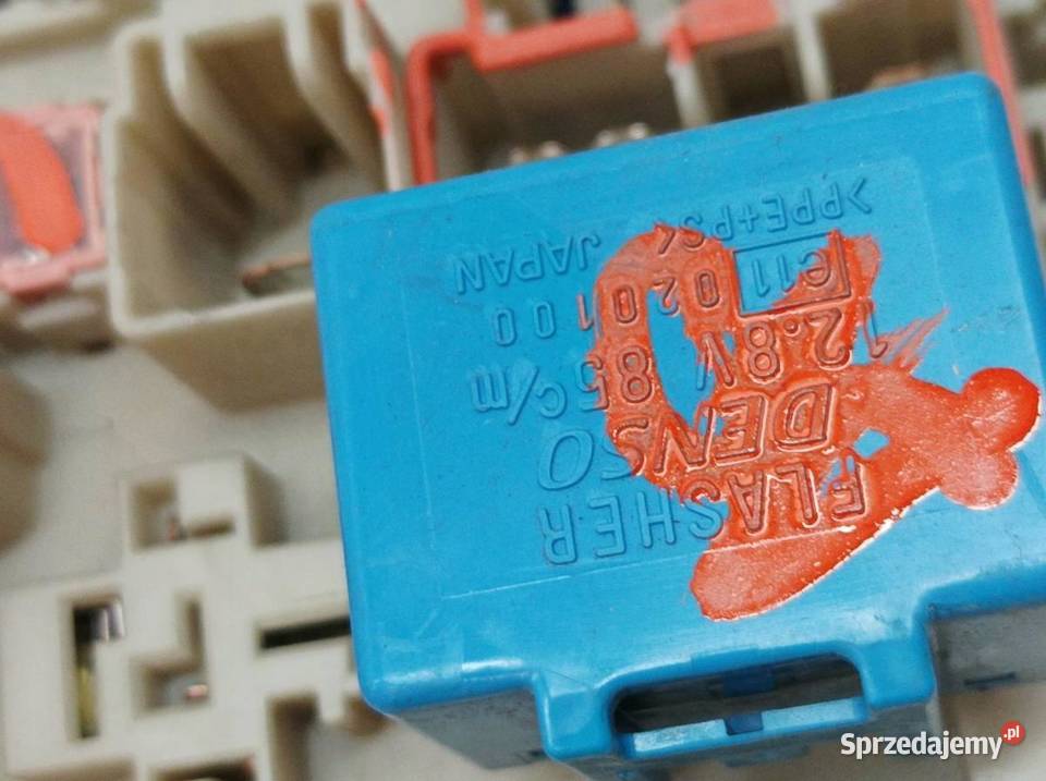 SKRZYNKA BEZPIECZNIKÓW 8273005140C 154111C02 20