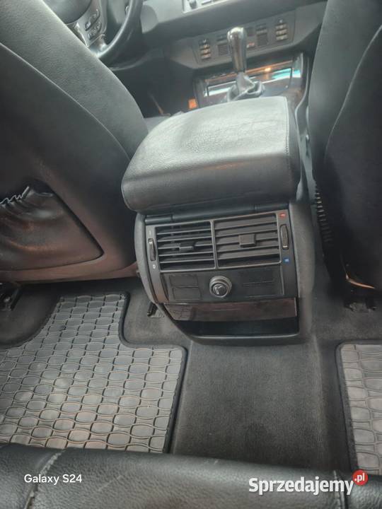 BMW x5 piekna zamiana na przyczepe kempingowa Pasłęk