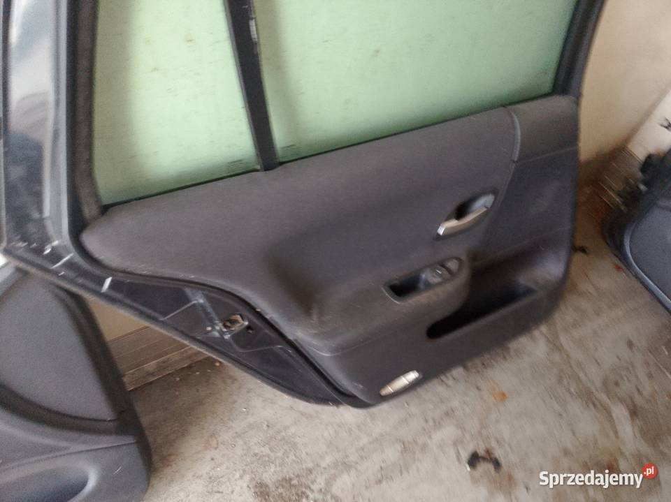 Boczki drzwi laguna 2lift osobowe świętokrzyskie Kakonin