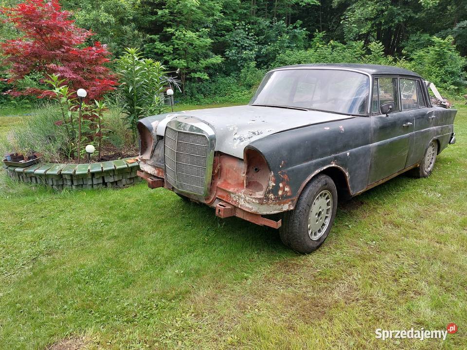 Mercedes w 111 1966 r Sosnówka sprzedam