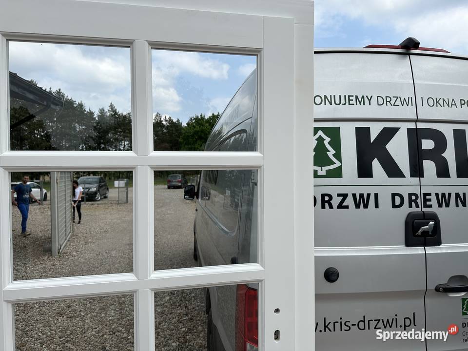 Drzwi drewniane RĘKI białe z ościeżnicą