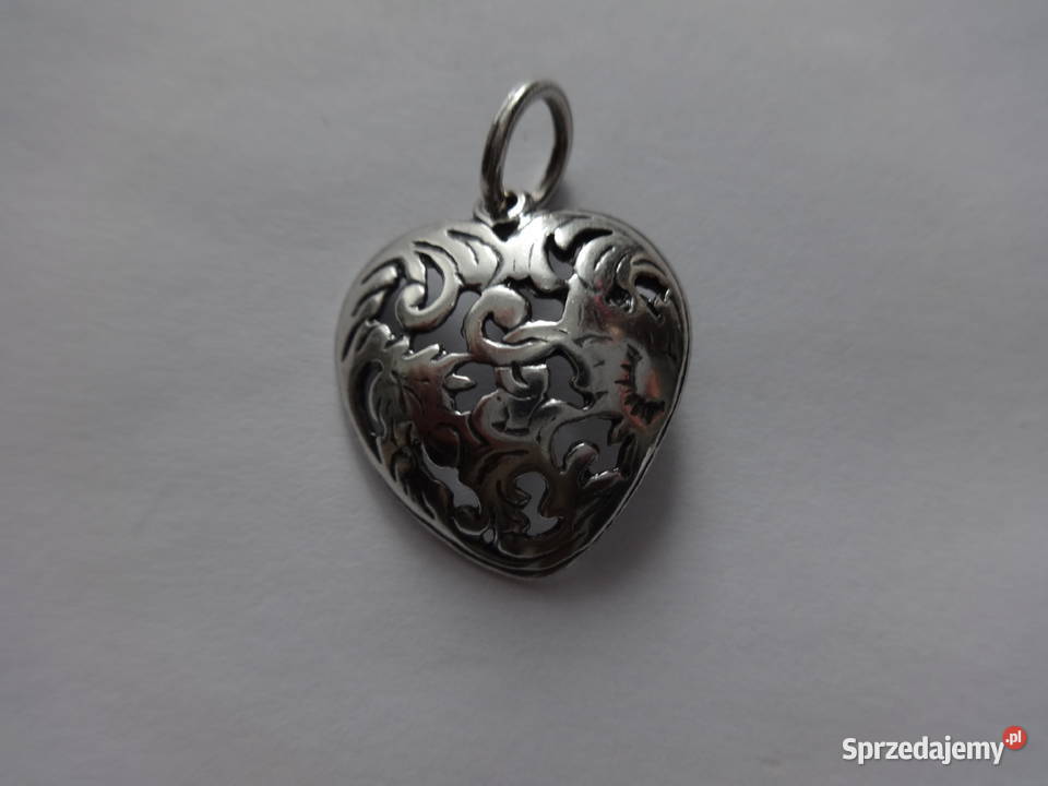 Piękne ażurowe srebrne serce łódzkie Tomaszów Mazowiecki sprzedam