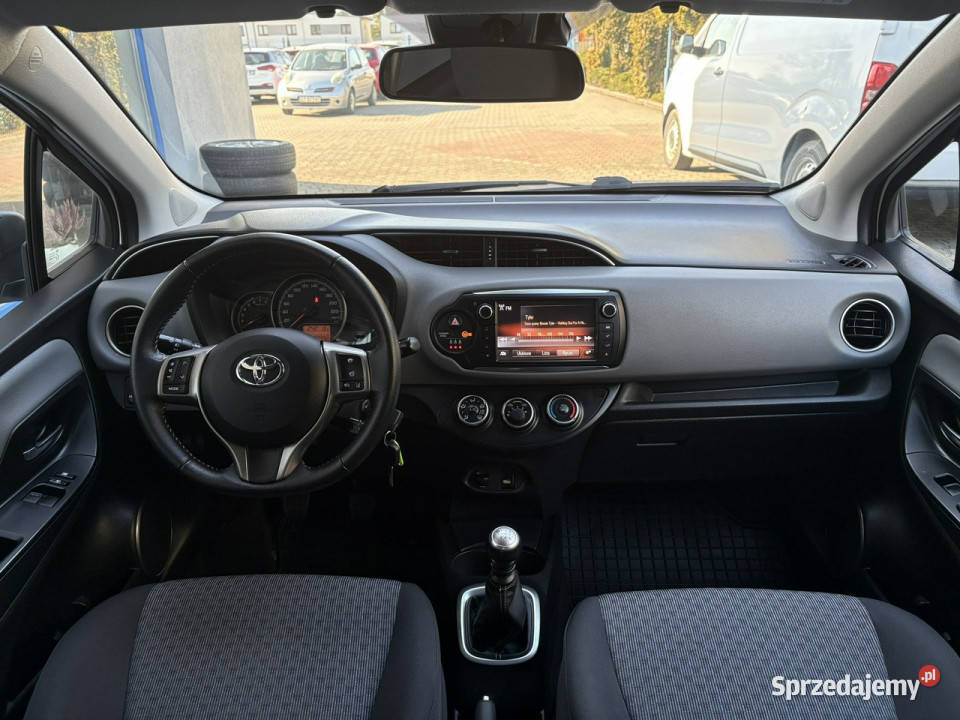 Toyota Yaris 13 99 KameraBluetooth Gwarancja III Hatchback Motoryzacja śląskie Tarnowskie Góry