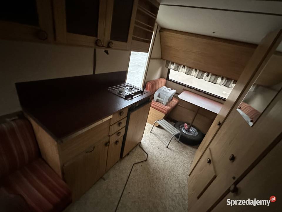 Przyczepa kempingowa Polar p460 1985r Pilzno