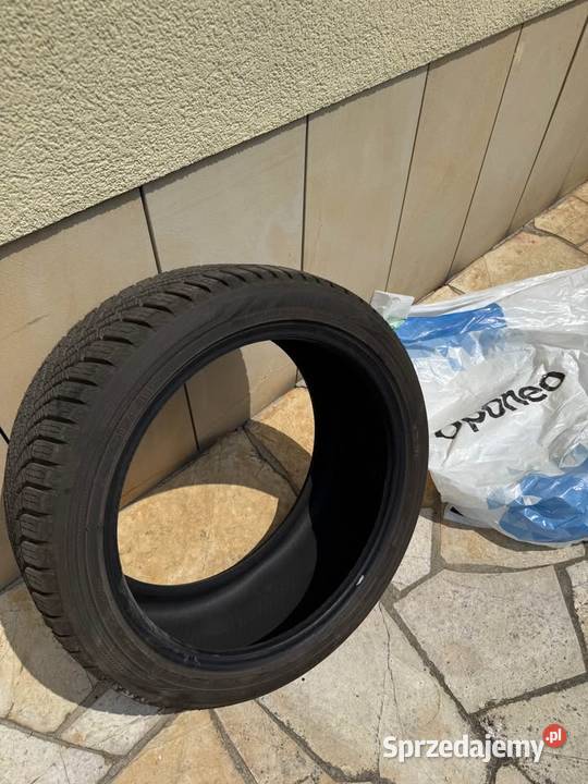 praktycznie nowe opony zimowe 24540R18 97W XL zima Samochodowe Kraków