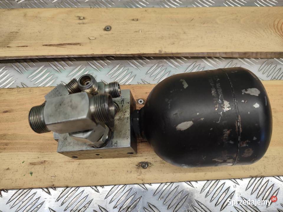 Blok hydrauliczny Manitou MLT 731 Turbo 248404 wielkopolskie Wilkowo