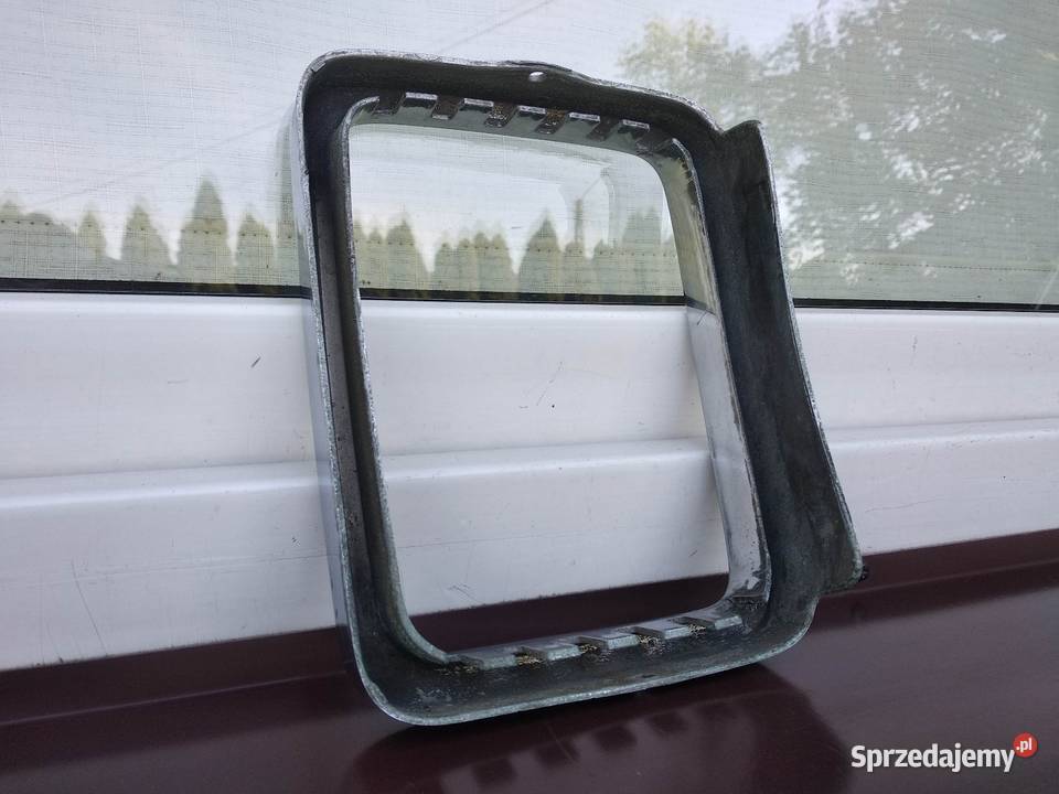 BMW E30 nerki chrom prawa lewa komplet oryginał