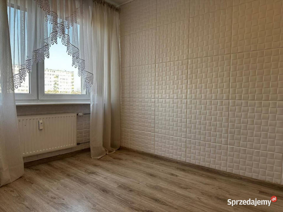 Na sprzedaż 3 pokoje remoncie 4815 m2 łódzkie Piotrków Trybunalski