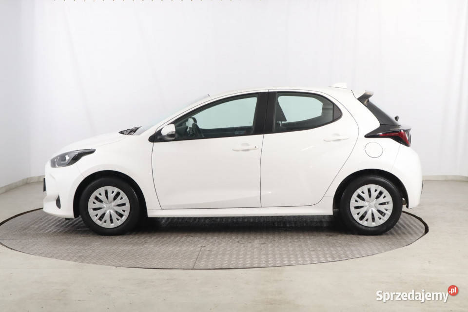 Toyota Yaris 15 Hybrid Yaris Zabrze