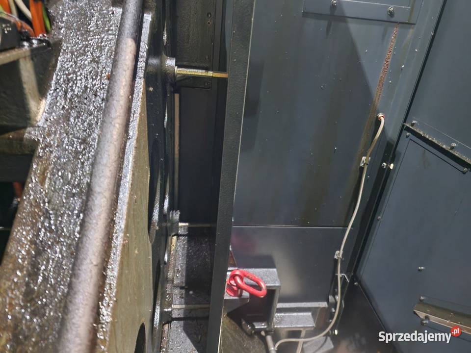 DMG MORI Milltap 700 2012 3osiowe centrum CNC Chybie