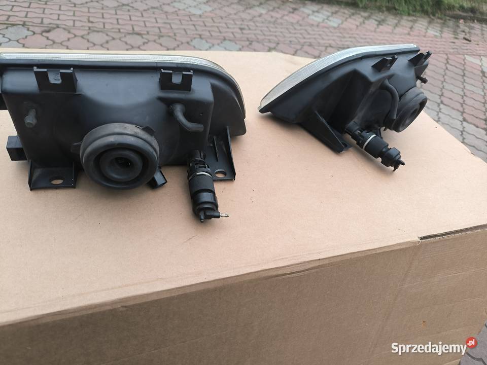 Polonez Caro lampy przednie osobowe podkarpackie Stalowa Wola