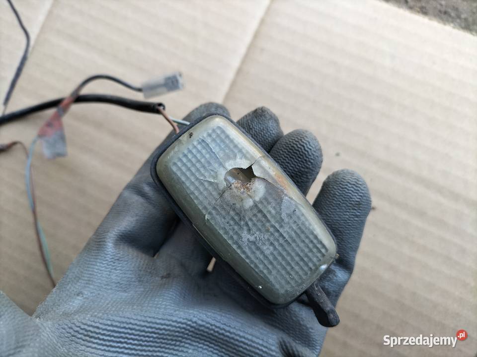 AUDI 80 B3 80B3 80B4 80 B4 PODŚWIETLENIE LAMPKA osobowe Kamień-Kolonia