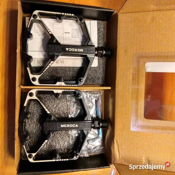 Pedały rowerowe platformowe duże nowe czarne sprzedam