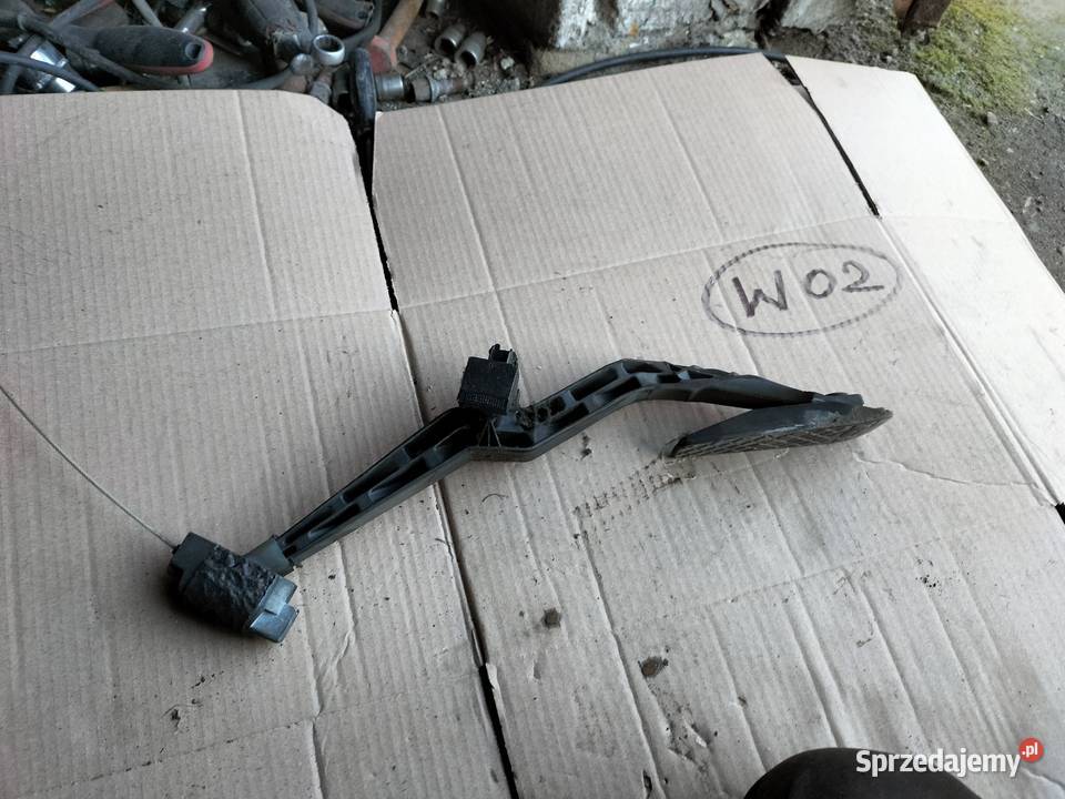 AUDI 80 B3 80B3 80B4 80 B4 PEDAŁ GAZU lubelskie Kamień-Kolonia