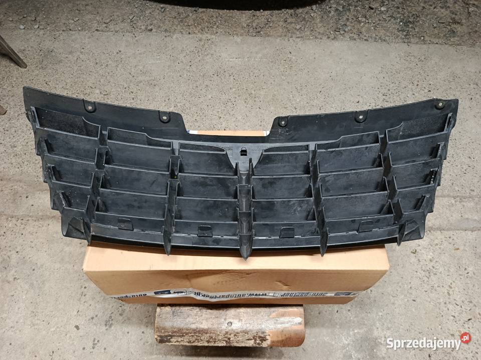Grill Atrapa Chrysler Voyager IV Lift 04857960AA Olchowa