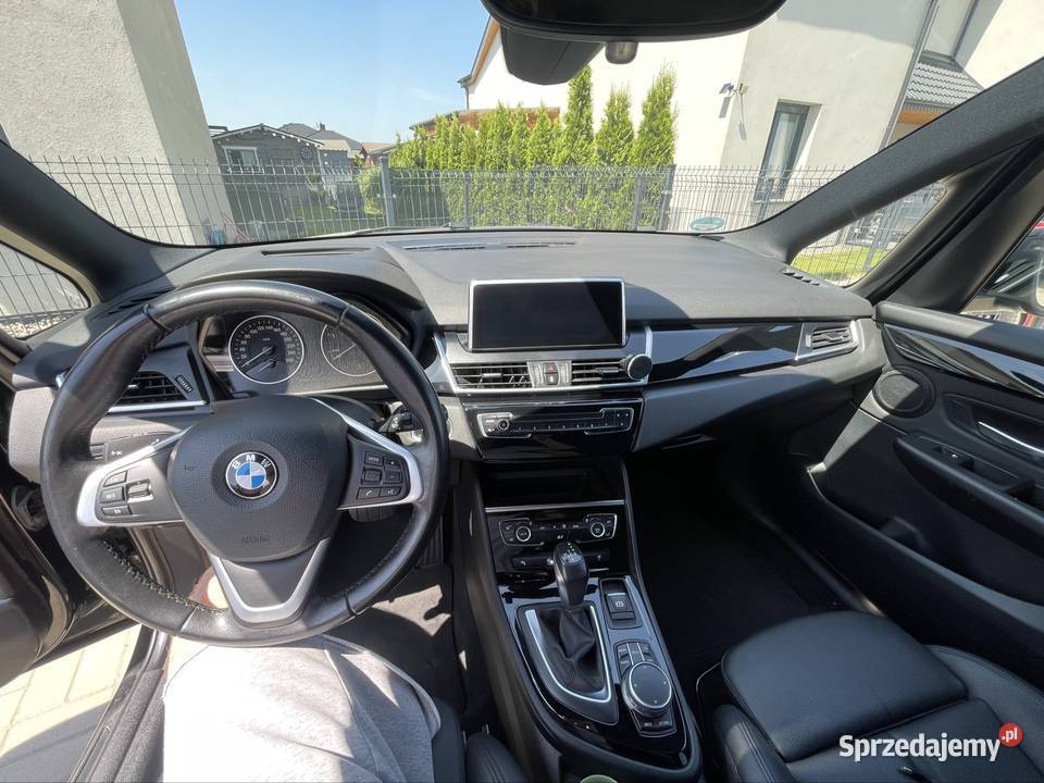 Bmw 216d GrabTourer 7osob Automat Shadow line system Start-Stop Opalenica