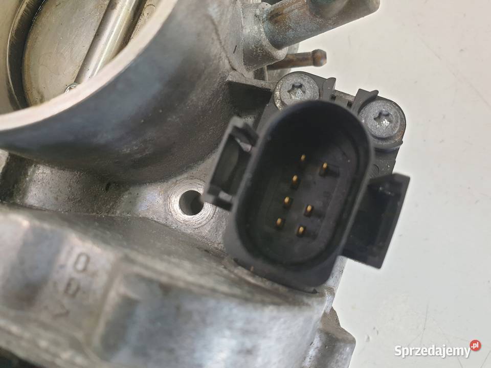 PRZEPUSTNICA VW Golf III 20 8V 037133064J