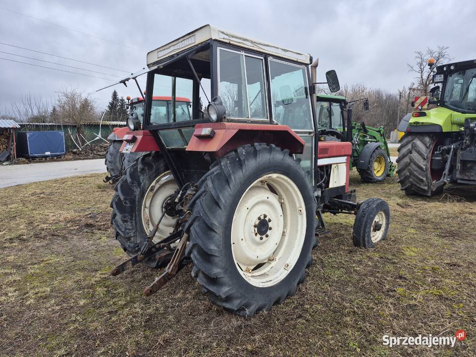 Ciągnik rolniczy International 684 1980 r Kielce