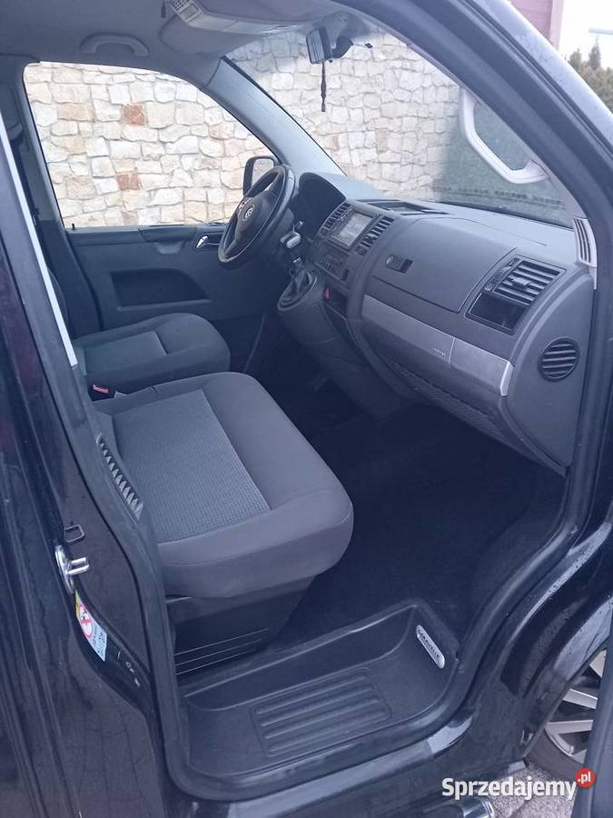 Volkswagen Caravelle Multivan 25 TDI AUTOMAT 130 Rok produkcji 2007