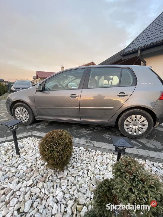 GLOF V 16 MPI 102 Hatchback dolnośląskie Rosochata