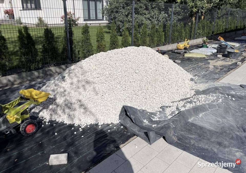 Białe Kruszywo Ogrodowe Grys Śmietankowy Kamień Otwock