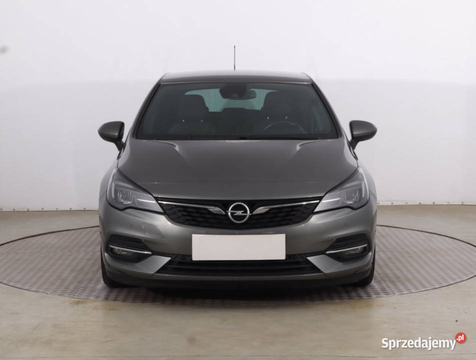 Opel Astra 12 Turbo 4/5