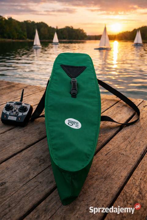 Pokrowiec do żaglówki RC sterowaną radiem klasa Giżycko