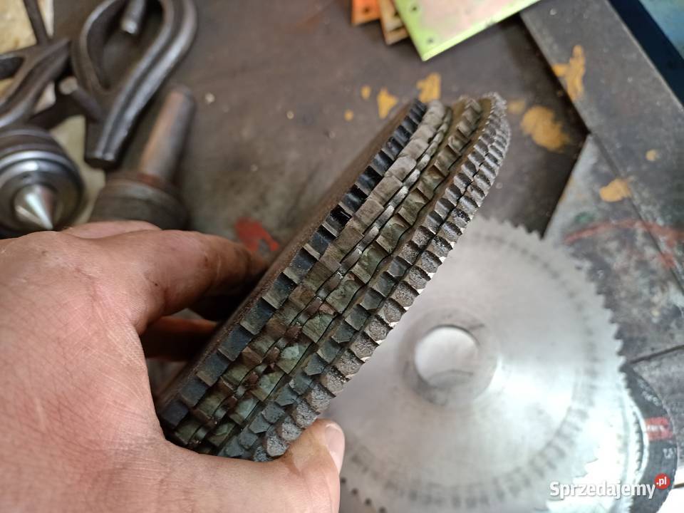 tokarka frezarka części