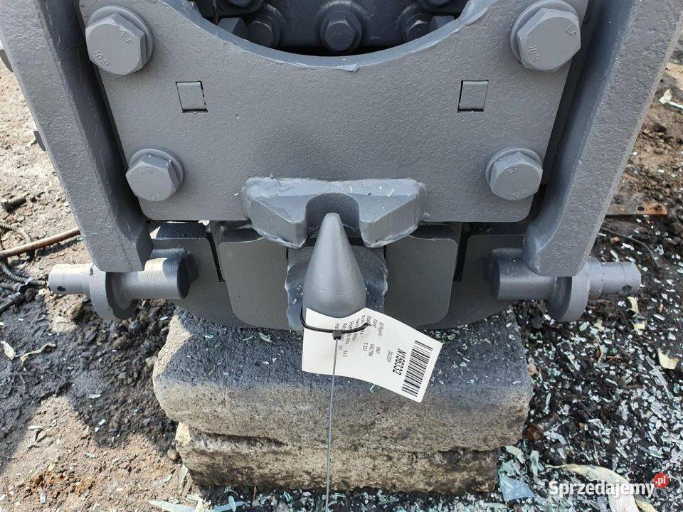 ZACZEP TYLNY VALTRA S 323 HITCH DOLNY 2011 kujawsko-pomorskie Lipno