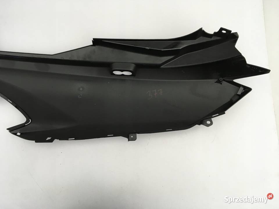 SUZUKI AN 650 Burgman 1318 Owiewka Bok Ogon Tył