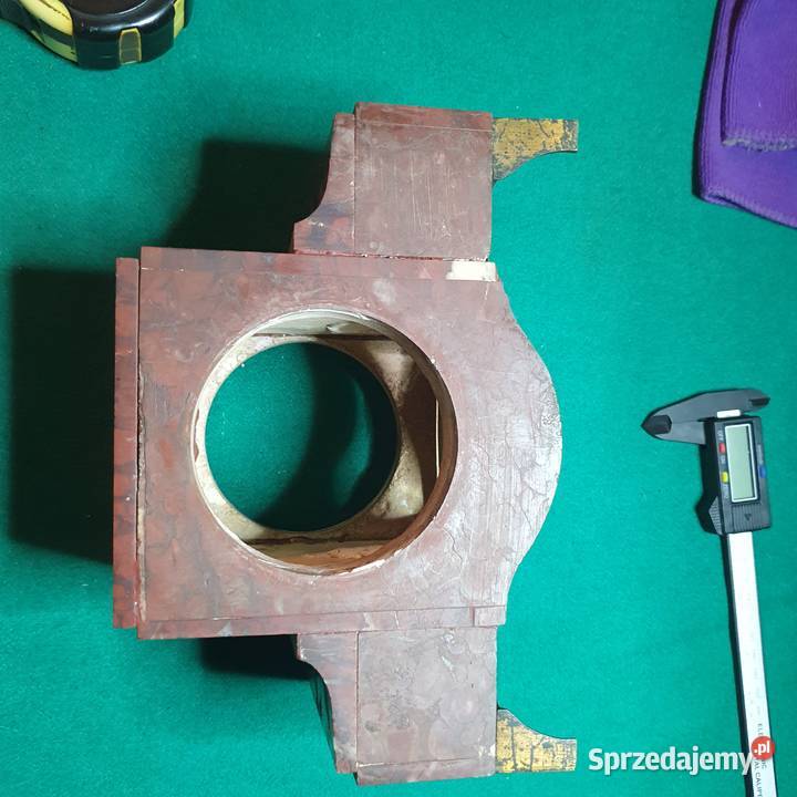 Kamienna podstawa do zegara kominkowego z nogami Wrocław