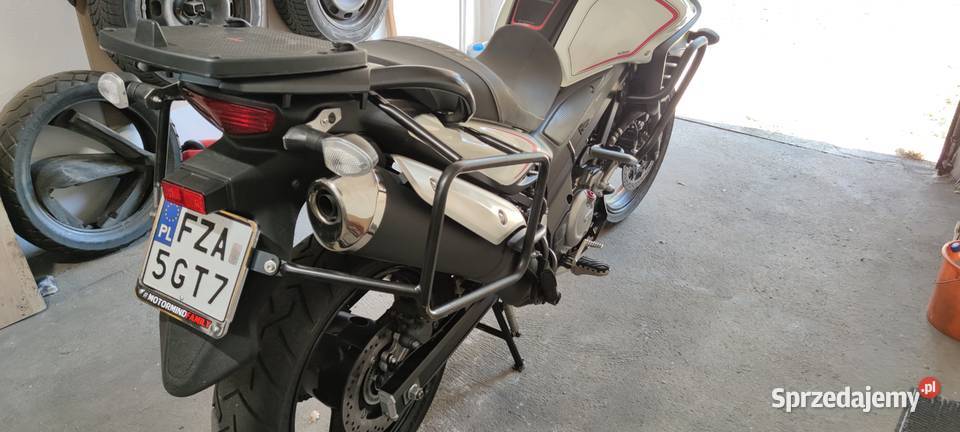 SUZUKI VSTORM 650 2013 r 36300 sprowadzony lubuskie Żary