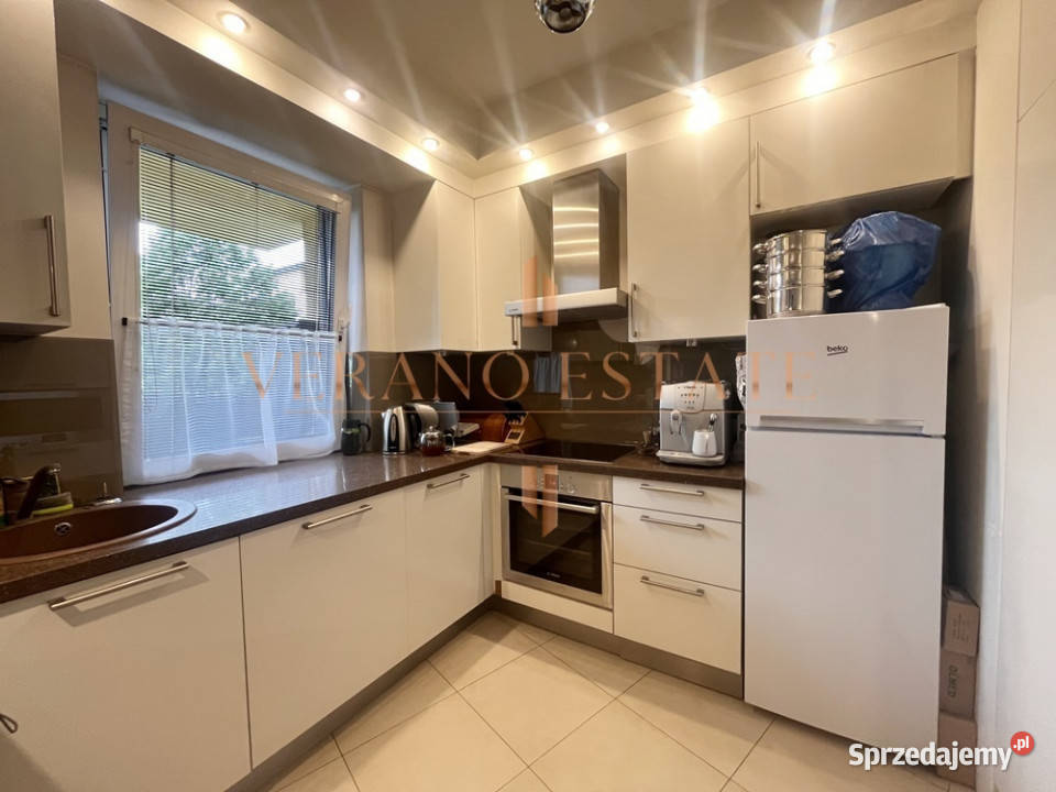3 pokoje 70 m2 duży balkon Piętro 1 mazowieckie Pruszków sprzedam