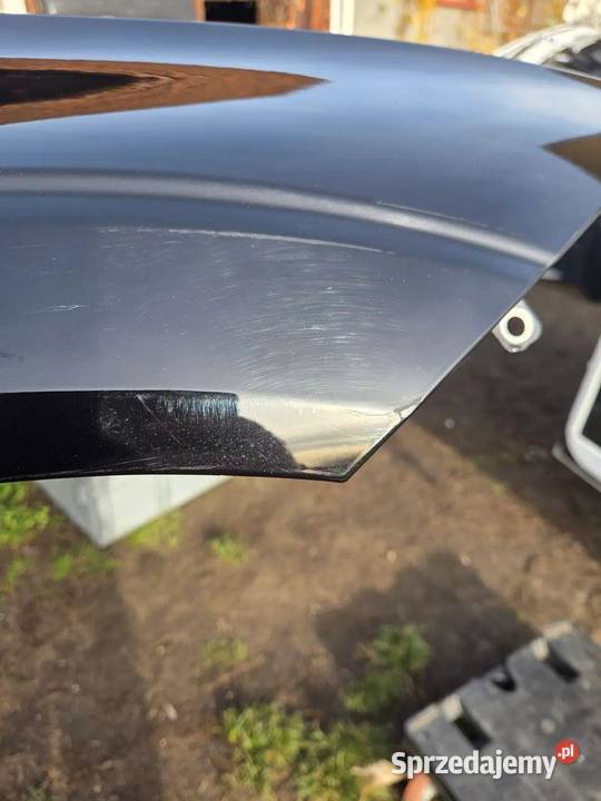 błotnik prawy przód przedni Volvo XC60 II osobowe