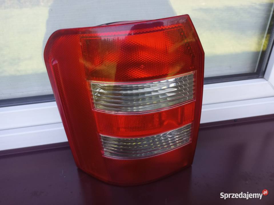 Audi A2 lampa tył tylna lewa wkład oprawka osobowe Sieradz sprzedam