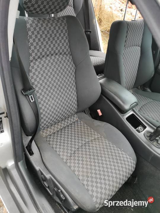 Wnętrze Mercedes C klasa W203 fotele kanapa Kraków