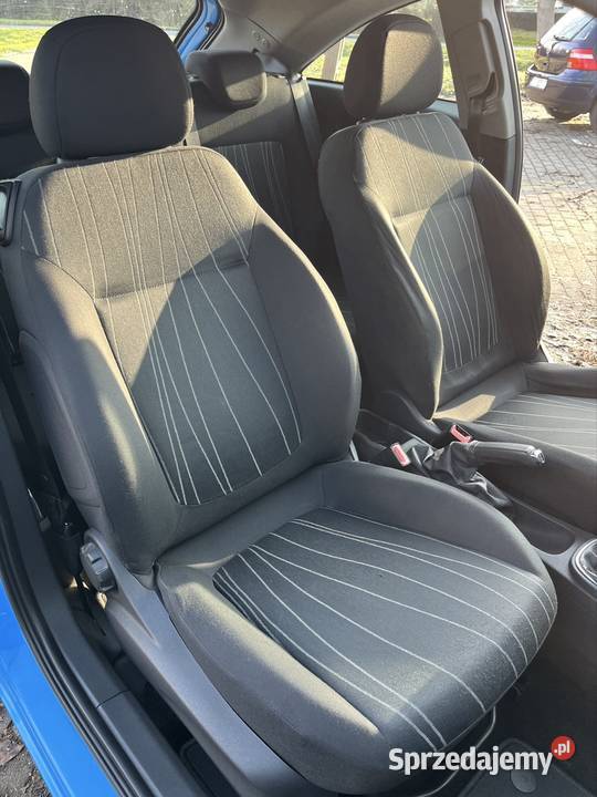 Opel Corsa D Strobin