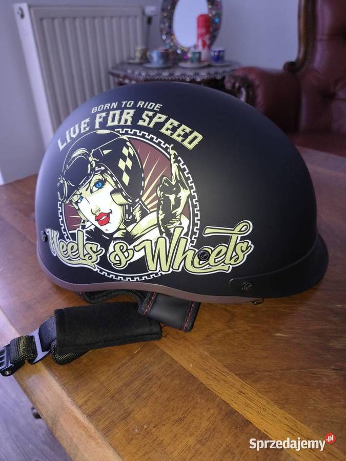 Kask motocyklowy nowy z blendą M małopolskie Brzesko